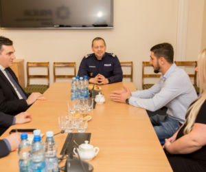 Policjanci podziękowali gruzińskiemu mistrzowi zapasów 
