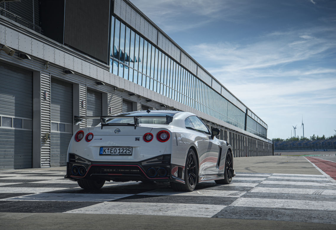 Nissan GT-R NISMO (2020)
