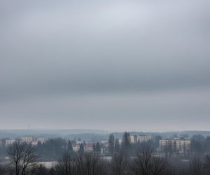 Żory toną w chmurach! Co z temperaturą 7 grudnia?