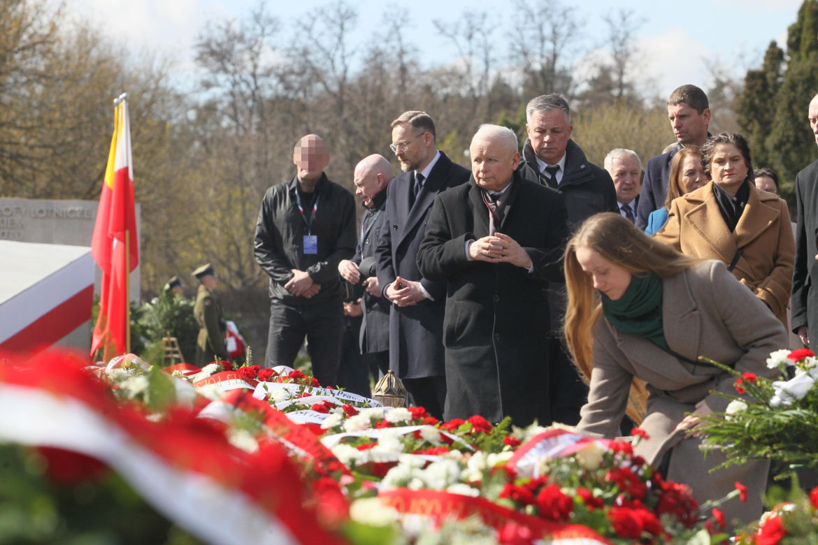 Kaczyński uczcił pamięć ofiar katastrofy smoleńskiej