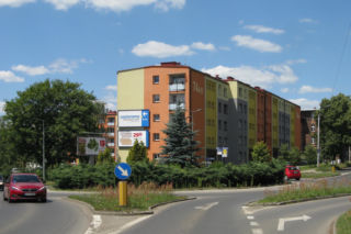 To jedno z najpiękniejszych miast na Śląsku. W PRL-u stało się częścią Bytomia