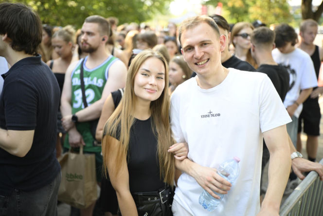 Drugi koncert The Weeknd w Warszawie. Najwierniejsi fani nie przestraszyli się morderczego upału. Znajdź się na zdjęciach