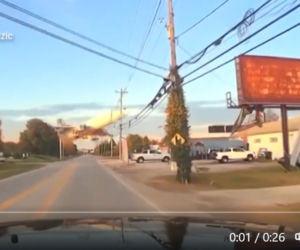 Uchwycono katastrofę lotniczą na filmie. Ten kierowca oszukał przeznaczenie