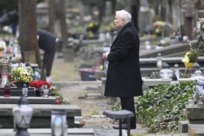 Tak Jarosław Kaczyński spędził Wielką Sobotę