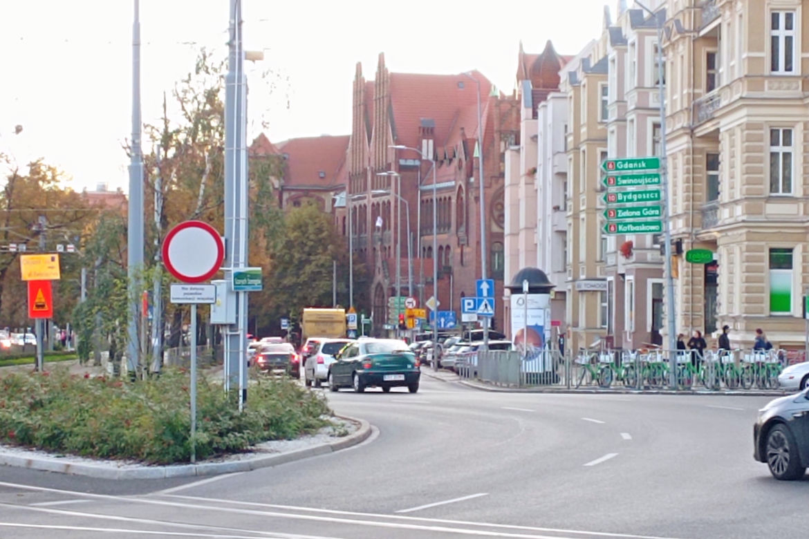 Czołg wjechał w grupę dzieci! Władze ukrywały tragedię w centrum Szczecina