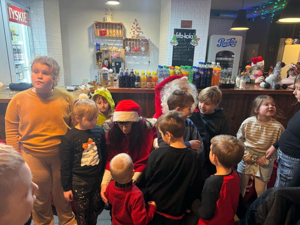 Mikołajki dla dzieci z Centrum Pomocy Dziecku i Poradnictwa Rodzinnego