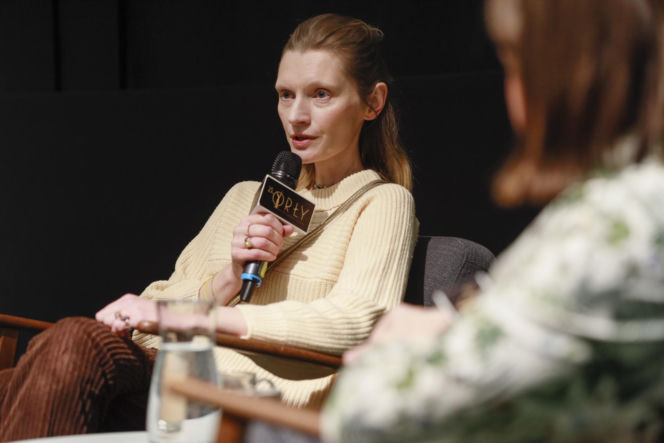 Agata Buzek kiedyś wyglądała zupełnie inaczej. Tak zmieniała się przez lata