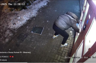 Roztrzaskał kwiatomat i uciekł z bukietem! Właściciele pokazują nagranie. „Widok, który łamie serce”