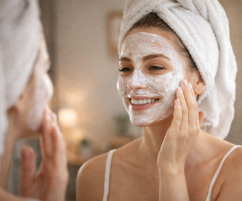 pielęgnacja, maseczka, kobieta