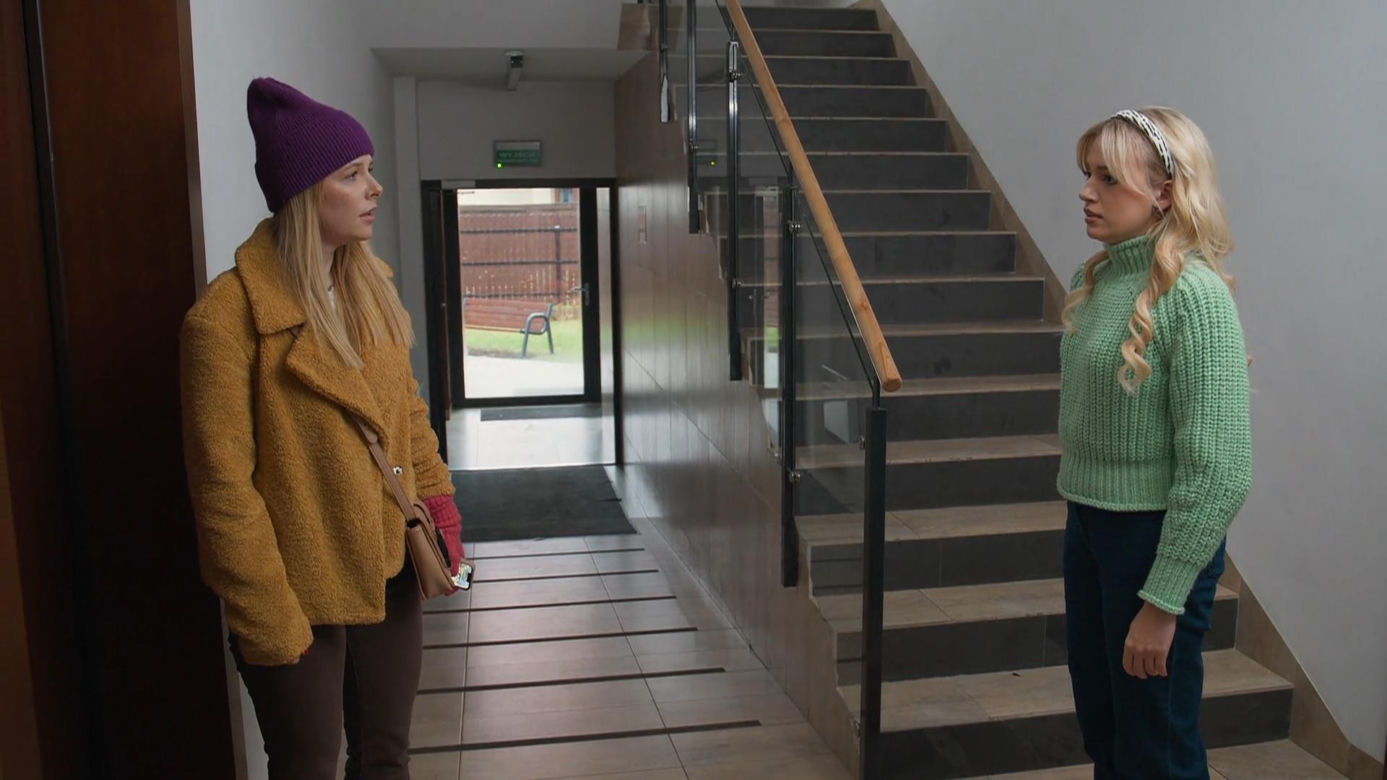 Na sygnale odc. 668. Basia (Anna Wysocka), Britney (Paulia Zwierz)