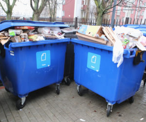 Śmieci drożeją a zalegają w śmietnikach