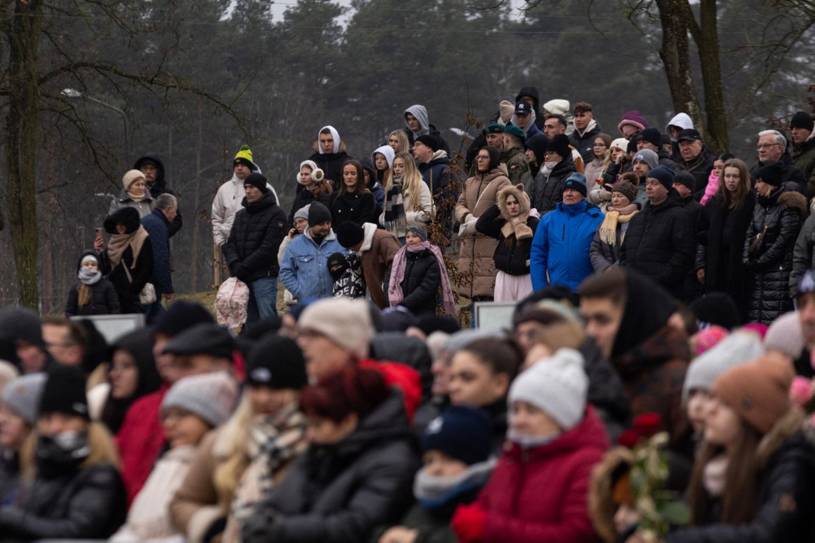 Karol Nawrocki pojawił się na przysiędze żołnierskiej kolegi z ringu