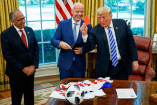 Światowy bunt w FIFA! Prawa ręka Infantino mówi dość. Nie chcą się sprzedać
