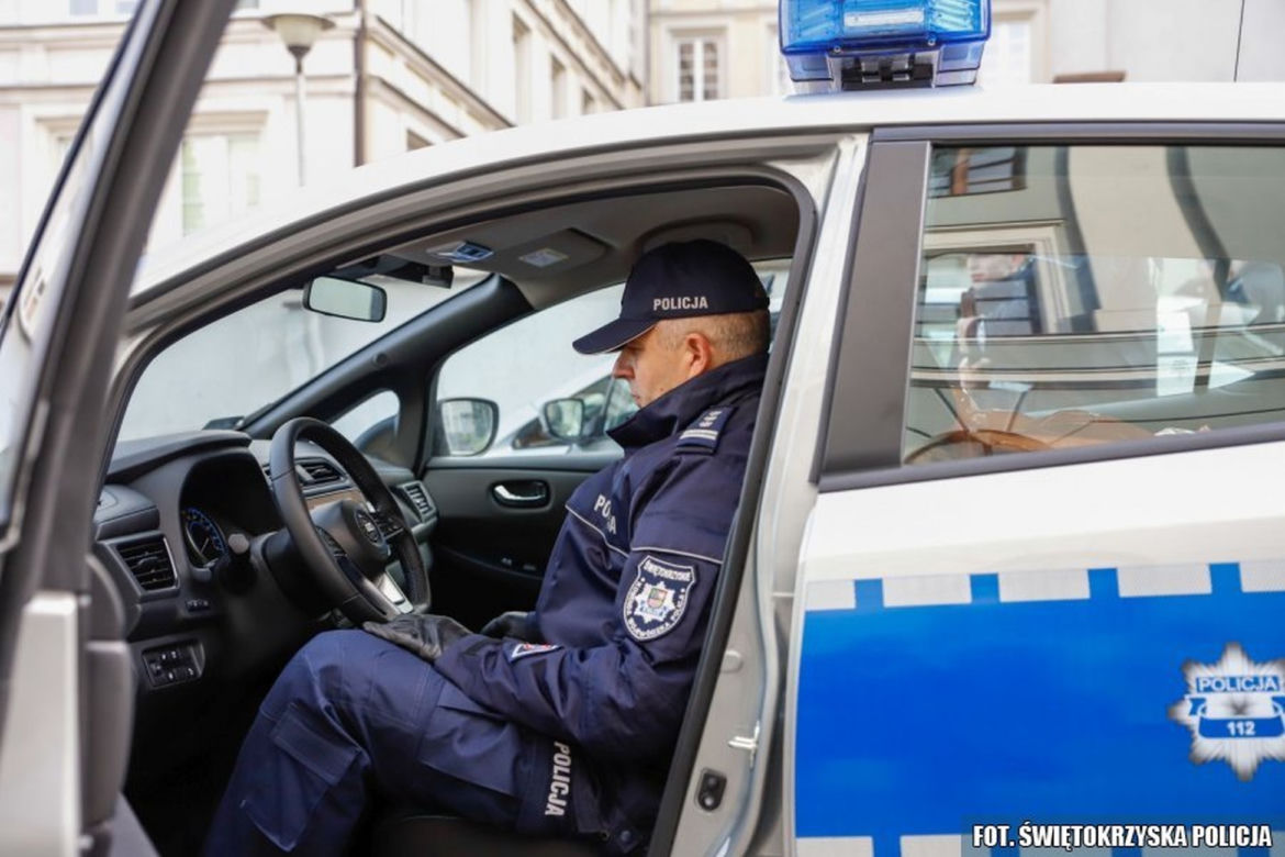 Kielecka policja odebrała 4 elektryczne radiowozy