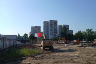 Budowa inwestycji Ale! KEN przy metrze Imielin w Warszawie