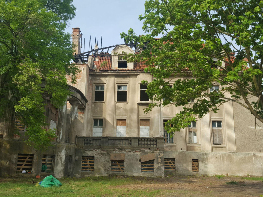 W maju ruszaja z dachem! W przyszłym miesiącu rozpoczną się pierwsze prace związane z odbudową pałacu w Bełczu Wielkim