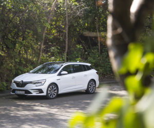 Renault Megane Grandtour E-TECH 160 Plug-in Hybrid Intense