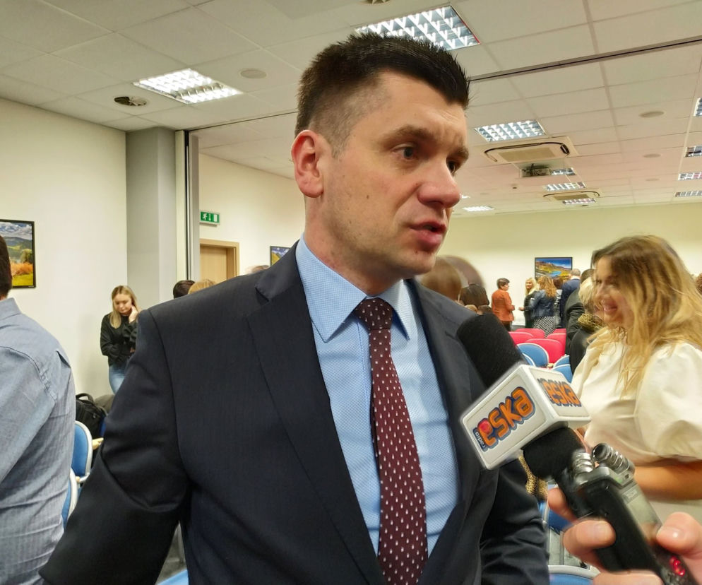 Kilkadziesiąt milionów złotych dla ośrodków wsparcia osób w trudnych sytuacjach życiowych