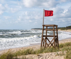 Sinice Łazy. Czy w Łazach można się kąpać 20.08? Flaga, warunki pogodowe