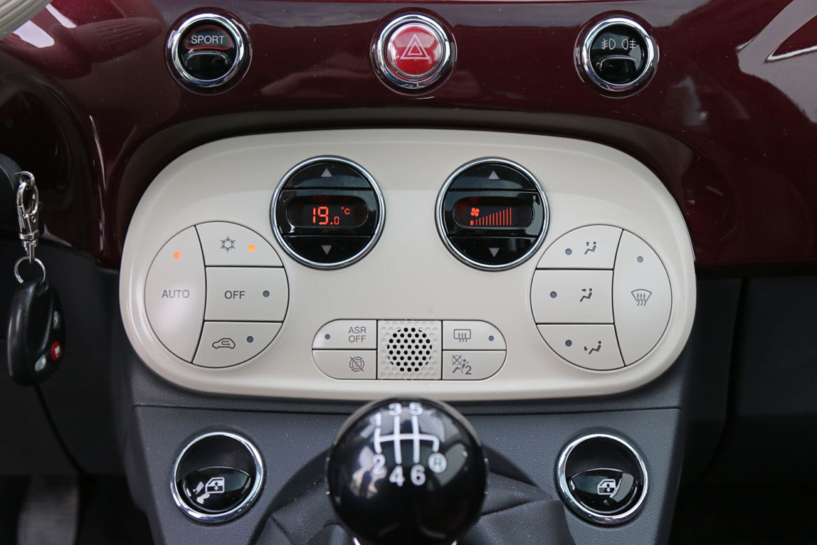 Fiat 500 0.9 TwinAir 105 KM LOUNGE
