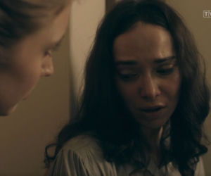 Stulecie Winnych 4 sezon odc. 45. Agnieszka (Ina Sobala), Michelle (Maria Pawłowska)