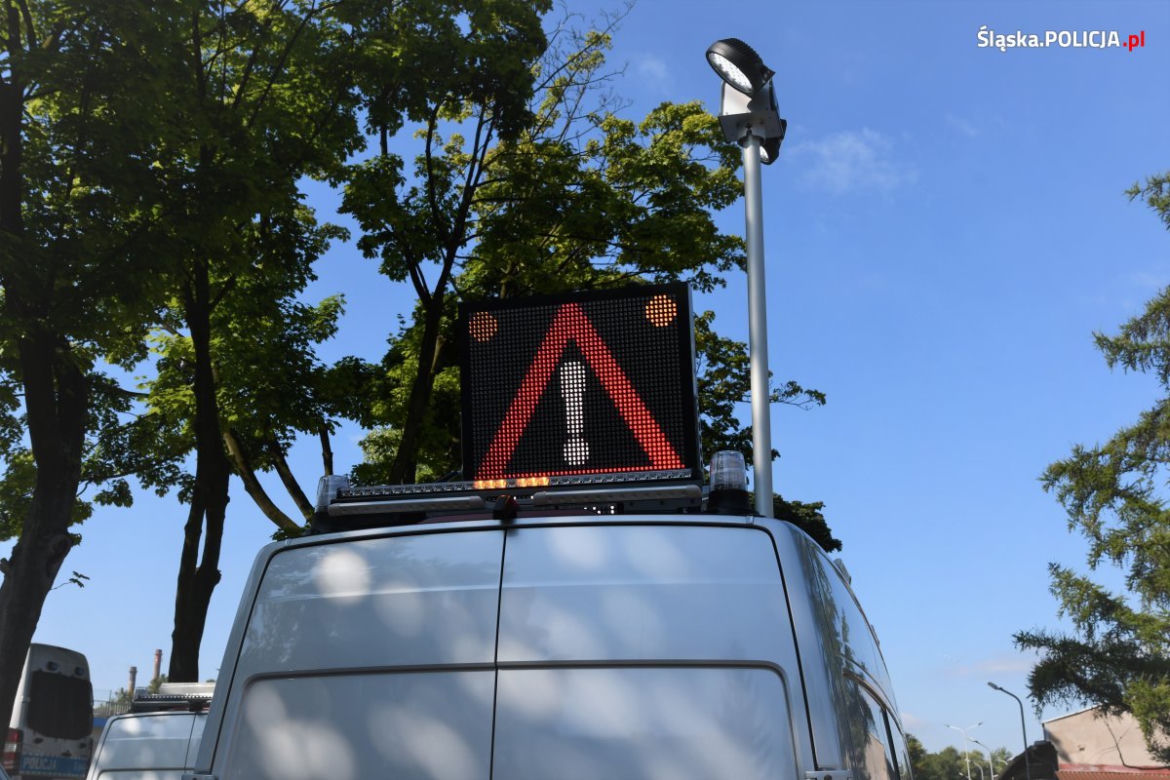 Tablica "uwaga wypadek!"