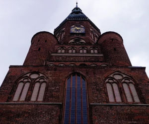 Kirchensteuer, czyli podatek od wiary