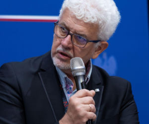 Konferencja „Inteligencja sztuczna, ale rewolucja prawdziwa”