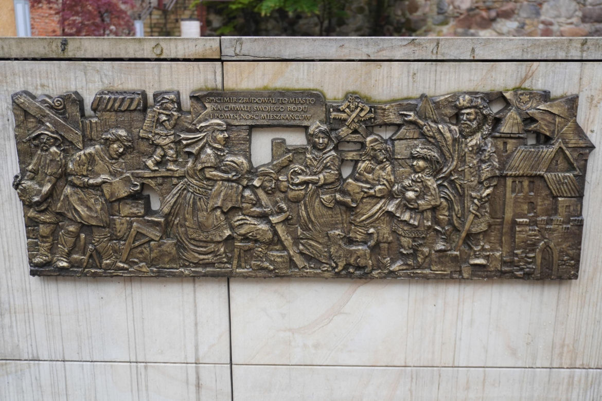 Ta wieża jest perłą renesansu na mapie Małopolski. Zachwycają się nią turyści i pasjonaci historii