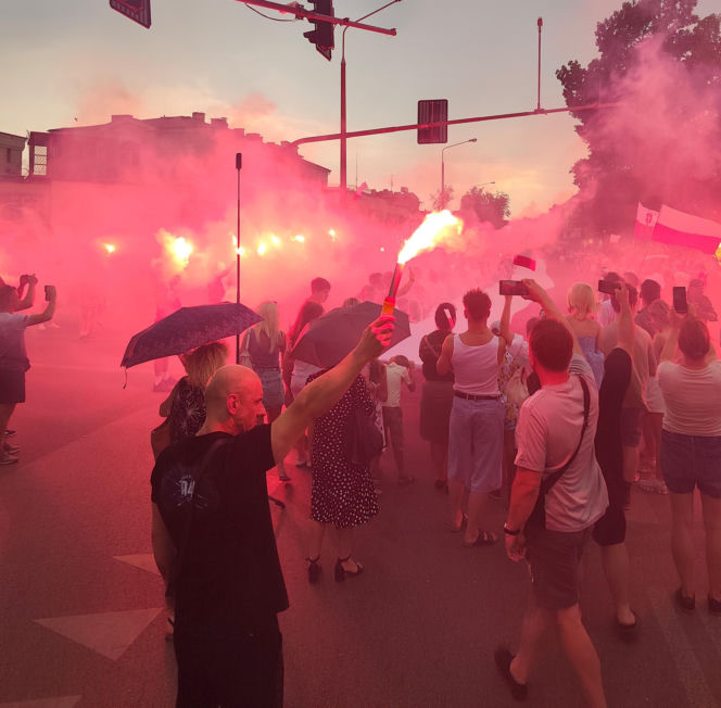 „Cześć i chwała bohaterom!”. Siedlczanie spotkali się w centrum miasta, by uczcić 82. rocznicę wybuchu Powstania Warszawskiego