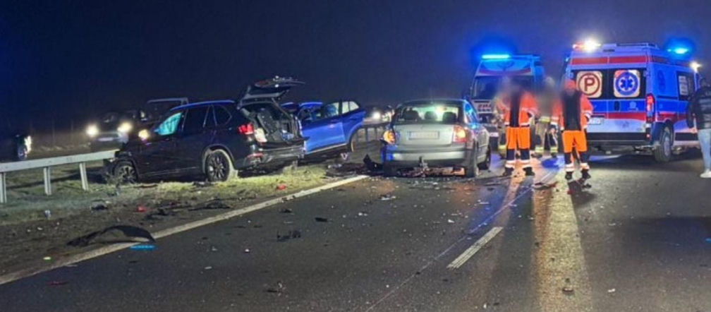 Dwa poważne wypadki i kilka osób rannych na S17 w powiecie Garwolińskim. Utrudnienia trwały kilka godzin