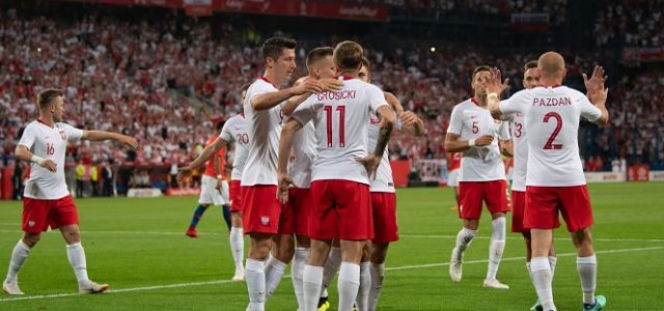 Mundial 2018: ile meczów muszą wygrać Polacy, by wyjść z grupy? 