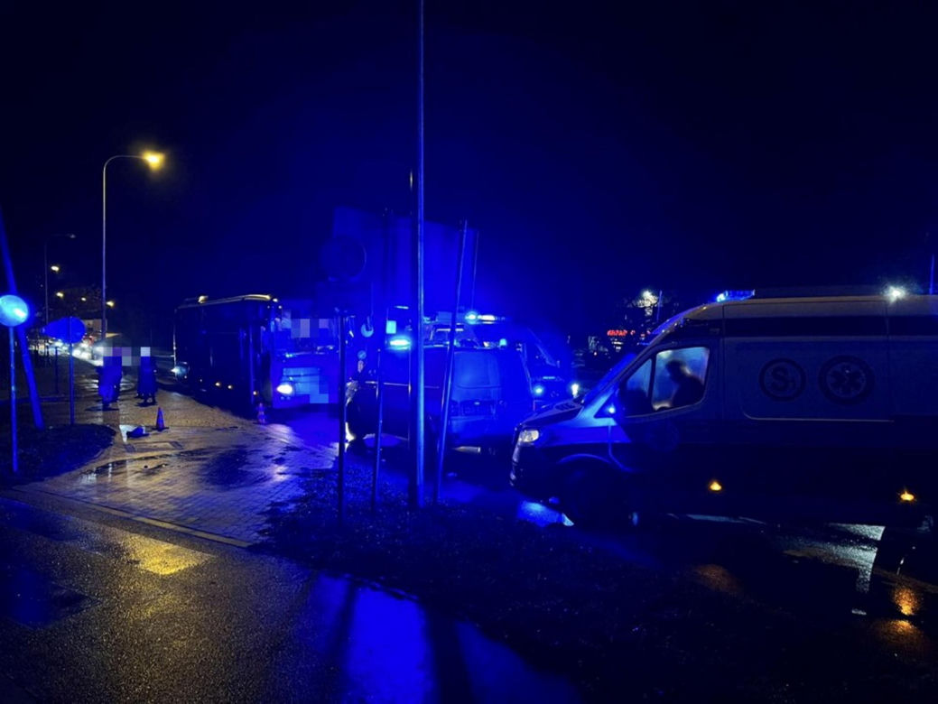 Wypadek w Zielonej Górze. Autobus potrącił mężczyznę