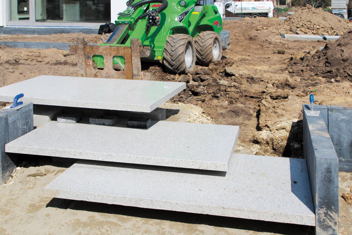 Jak kłaść gotowe stopnie betonowe