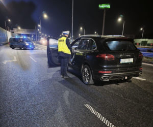 Jazda pod prąd w Gdyni. 85-latek w porsche zatrzymany na Obwodnicy Trójmiasta