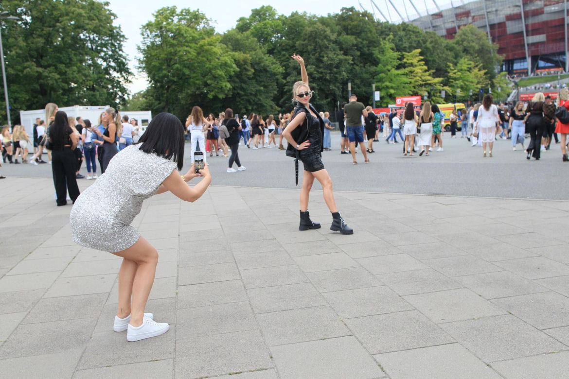  Warszawa. Jennifer Lopez po raz drugi w Polsce. Tłumy na Stadionie PGE Narodowym [ZDJĘCIA]