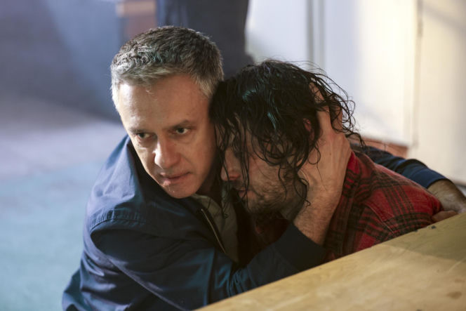 Mateusz Kościukiewicz jako Paweł w "Pierwszej miłości"