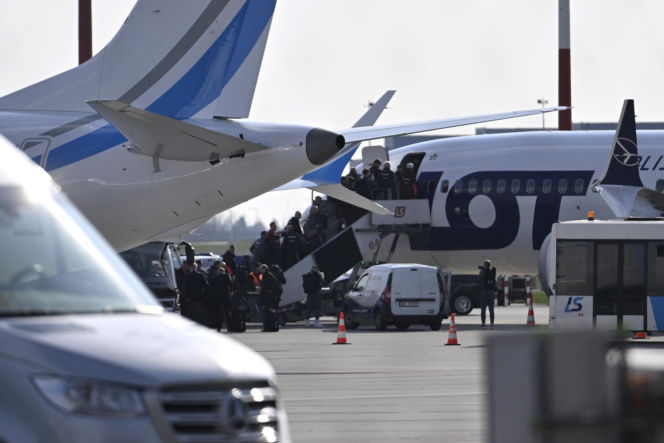 Polscy piłkarze polecieli na finał baraży ze Szwecją