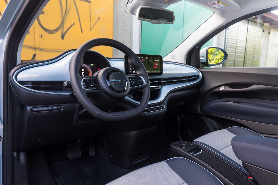 Fiat 500 Electric Icon 42 kWh 118 KM
