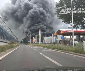 Wielki pożar i wybuchy w Warszawie! Kłęby dymu nad stolicą