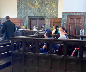 Sąd Apelacyjny w Białymstoku. Adrian R. (19 l.) dźgał taksówkarza śrubokrętem. Grozi mu 25 lat więzienia