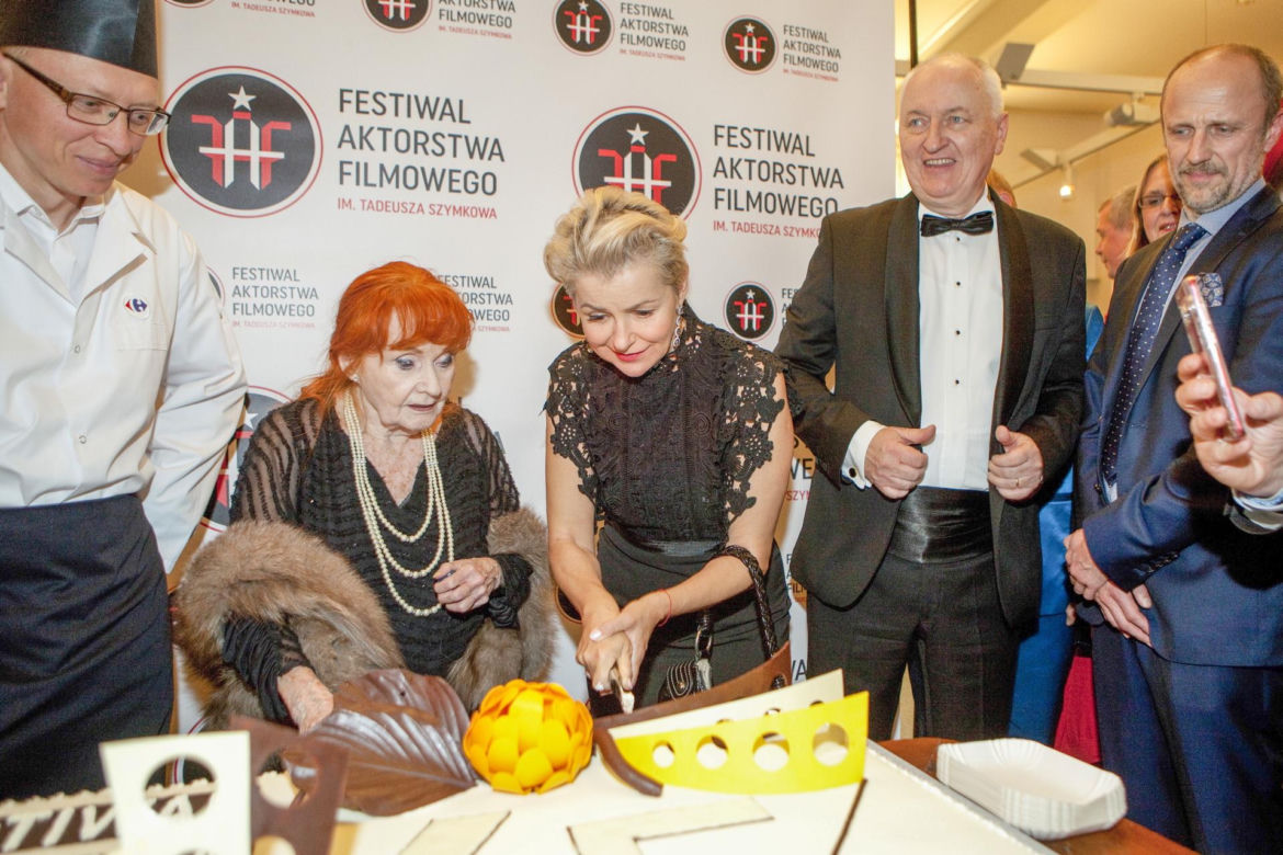 Barbara Krafftówna i jej skromny grób.
