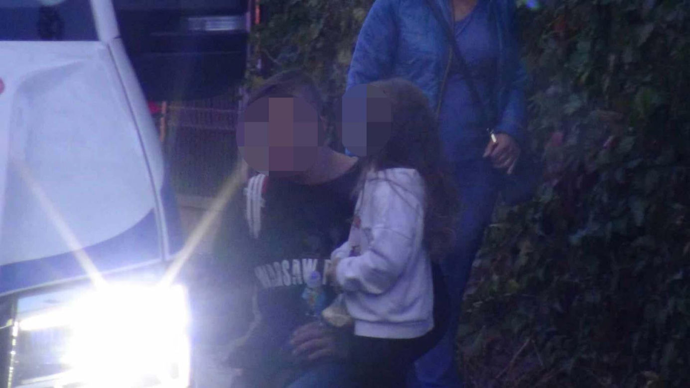 Czołowe zderzenie osobówki i autobusu miejskiego. Jedna osoba w stanie ciężkim