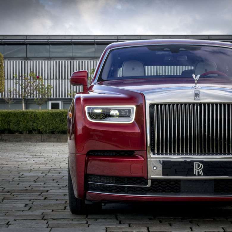 Rolls Royce Red Phantom 