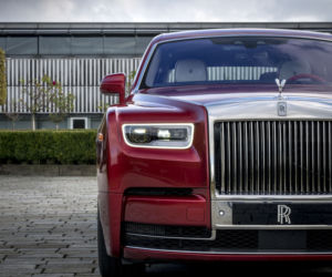 Rolls Royce Red Phantom 