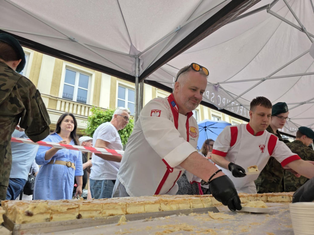 Rzeszów Najdłuższa Kremówka w Polsce
