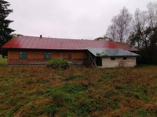 Remont chyży łemkowskiej w Hańczowej