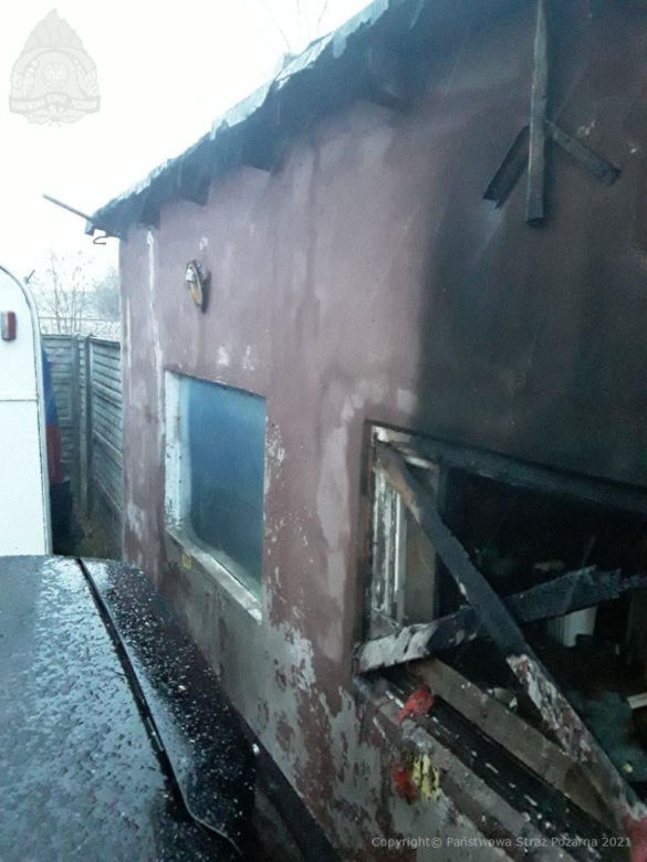 ŁÓDŹ: Tragiczny pożar na ul. Konstytucyjnej. Nie żyje 40-letni mężczyzna