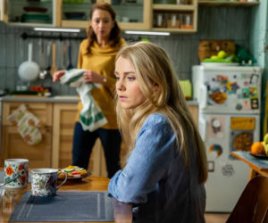 Zakochani po uszy, odc. 1. Asia (Katarzyna Grabowska), Halina (Marta Bizon)