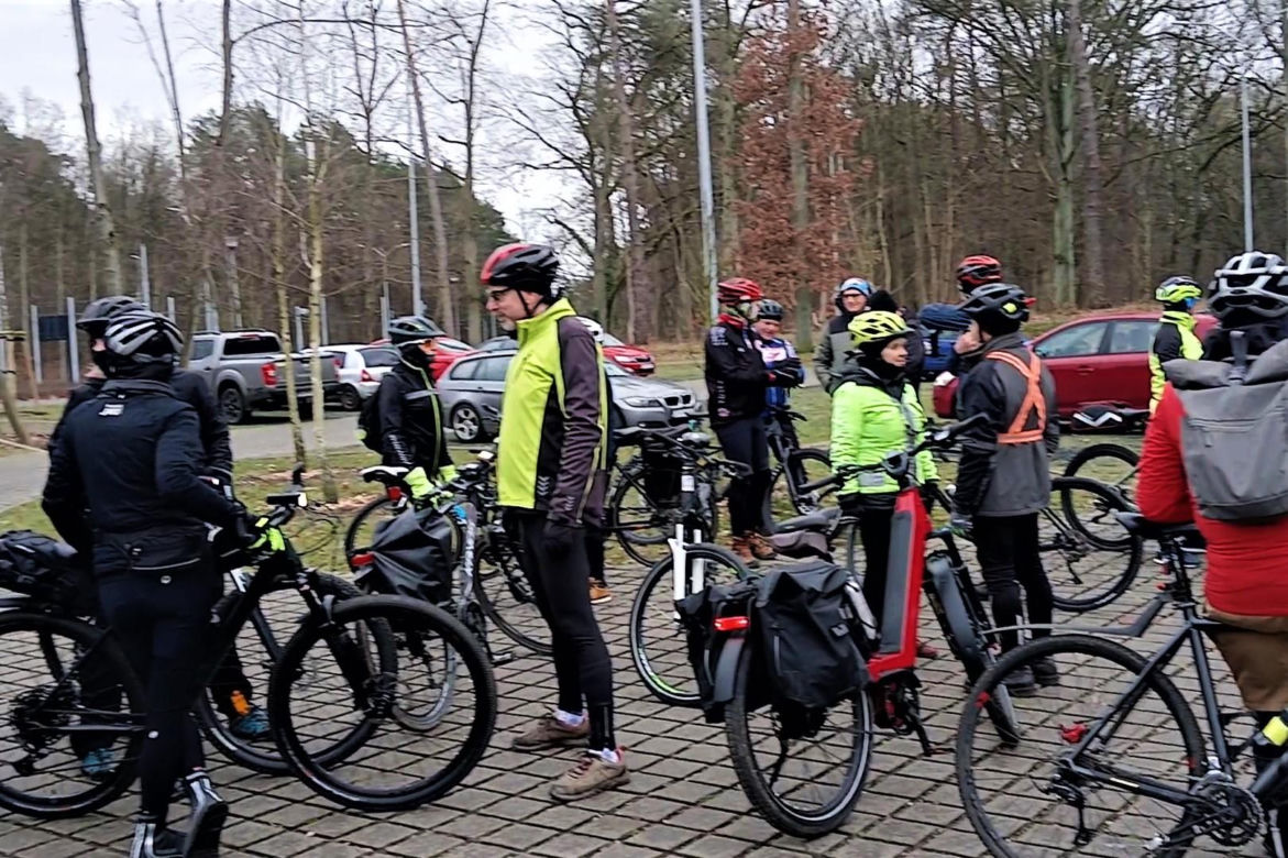 Szczecińscy rowerzyści powitali 2025 rok